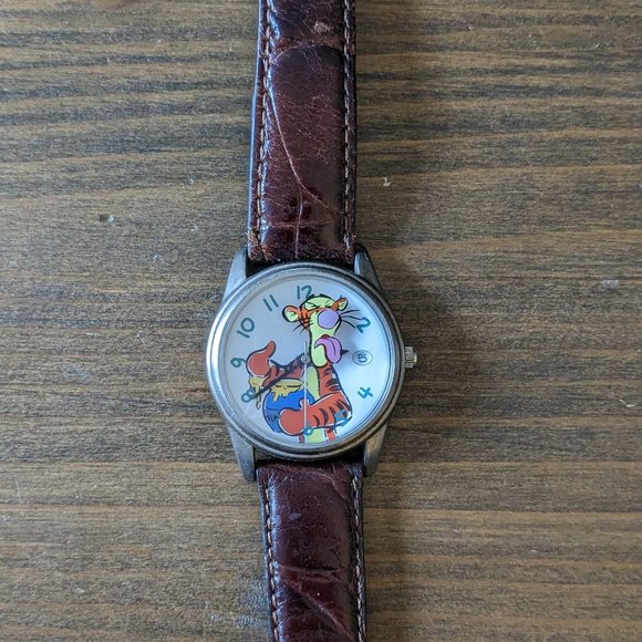 Vintage Disney Timex Winnie the Pooh Tigger Watch - Picture 2 of 7